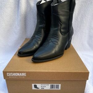 Cushionaire Black Western Ankle Boots